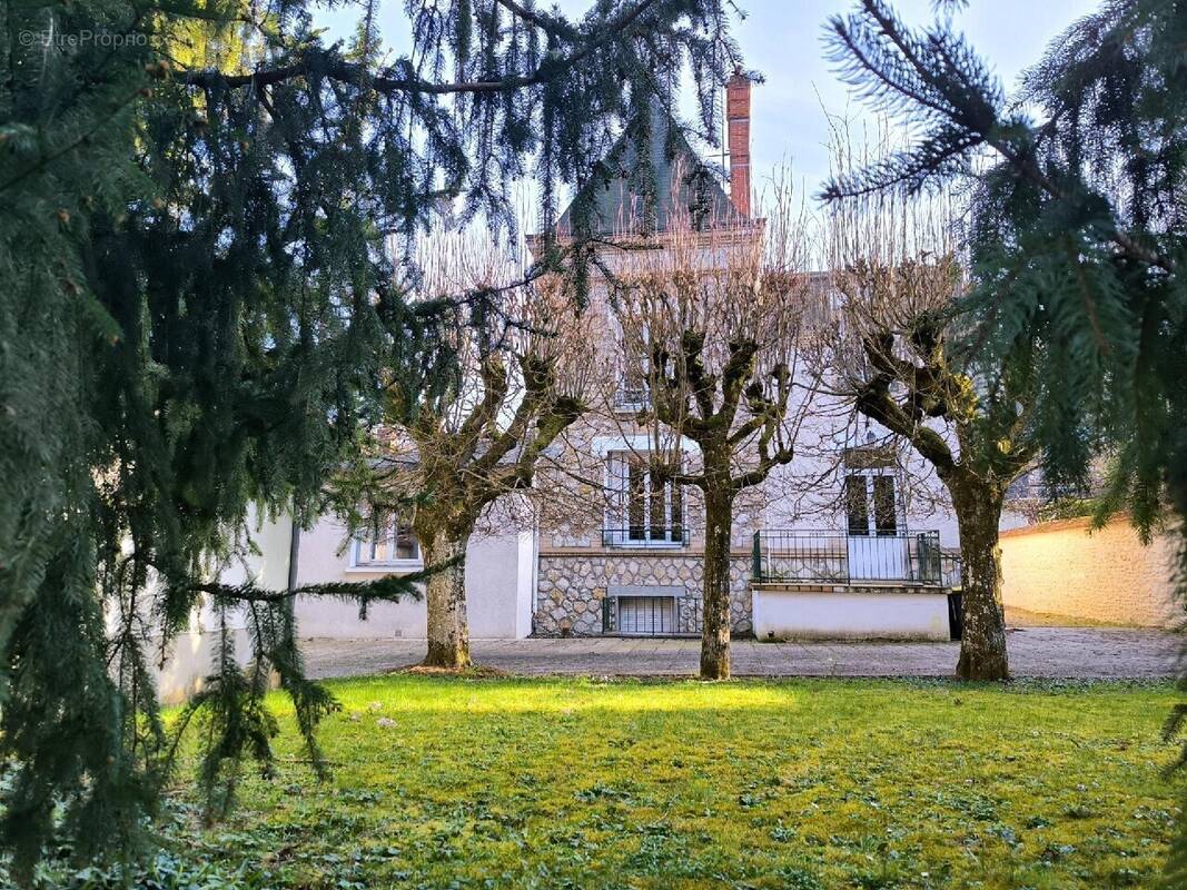 Maison à MALESHERBES