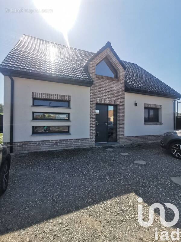 Photo 1 - Maison à HERSIN-COUPIGNY