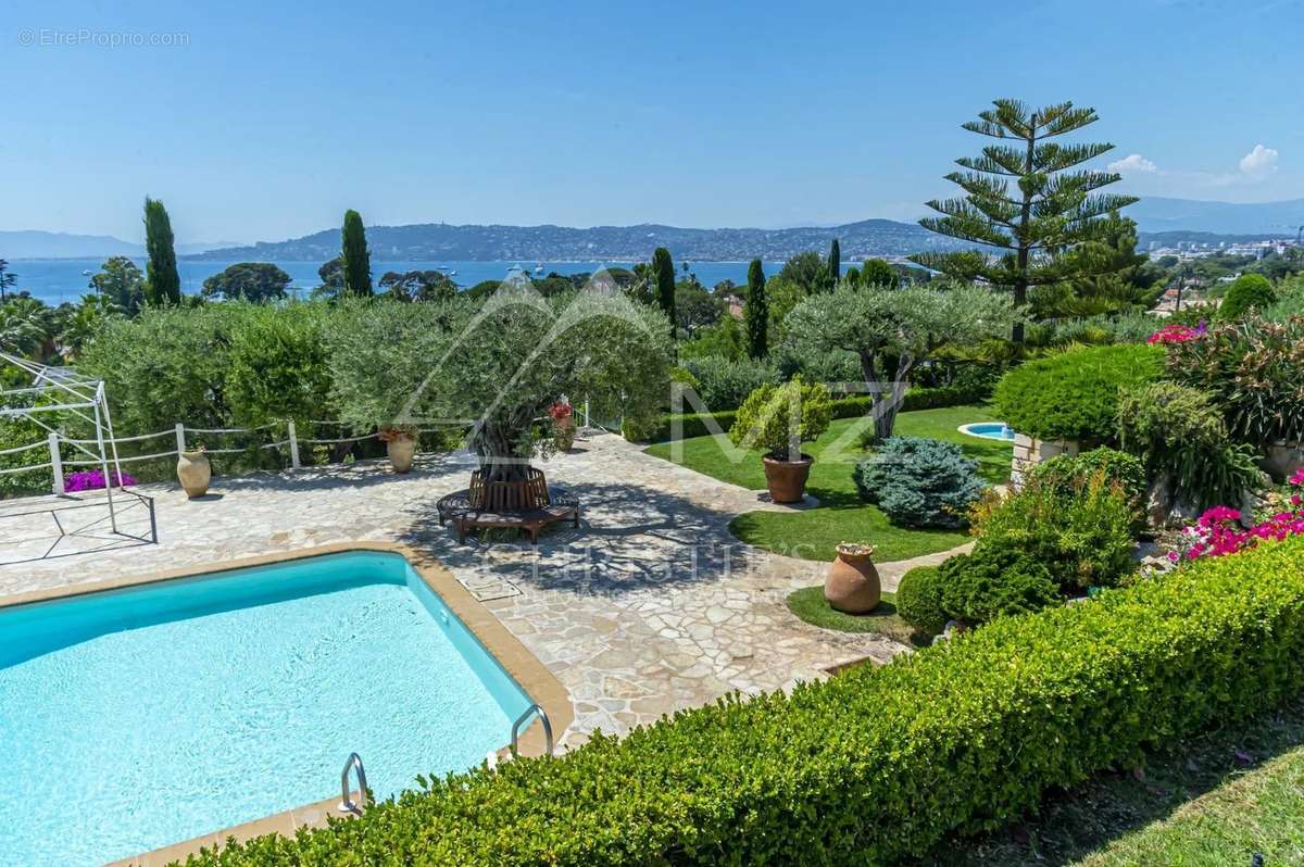 Maison à ANTIBES