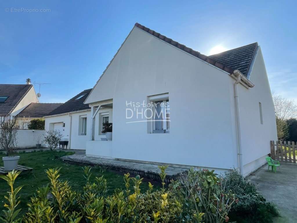 Maison à ROZAY-EN-BRIE