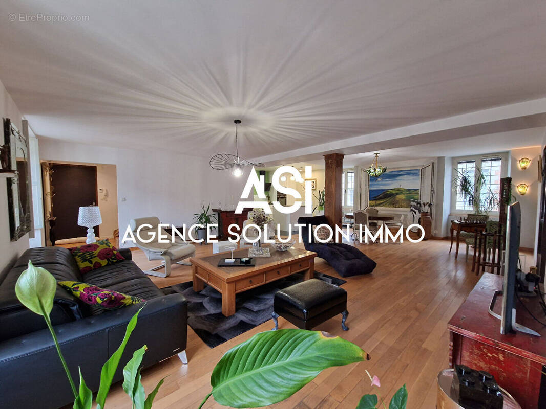 Appartement à LAVAL