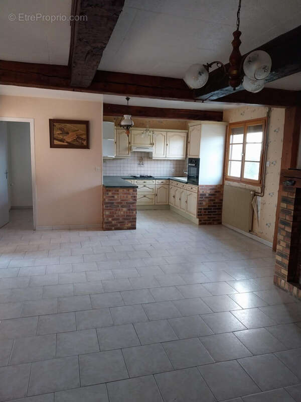 Maison à NEUFCHATEL-EN-BRAY
