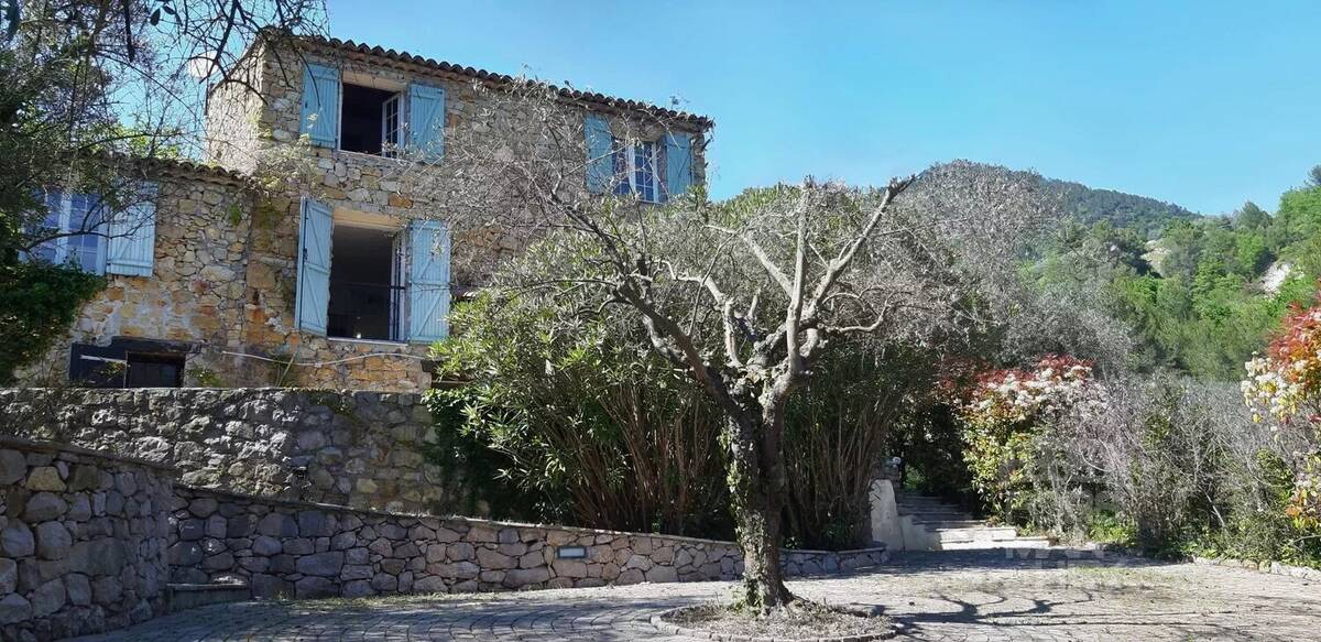 Maison à PIERREFEU