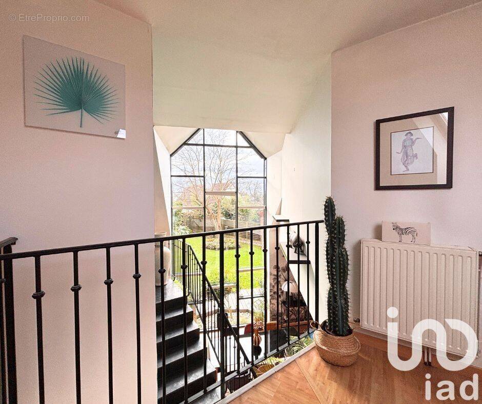 Photo 1 - Maison à LA LONDE