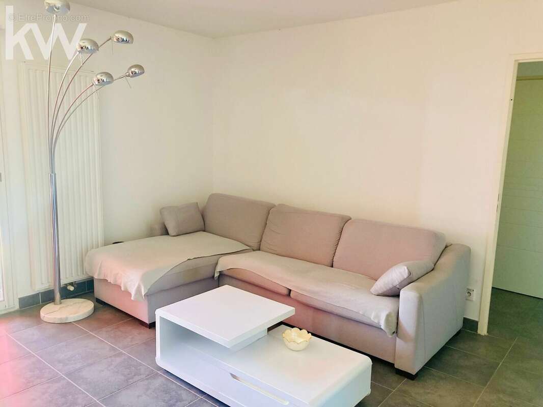 Appartement à HYERES