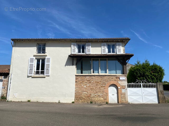 Maison à HURIGNY