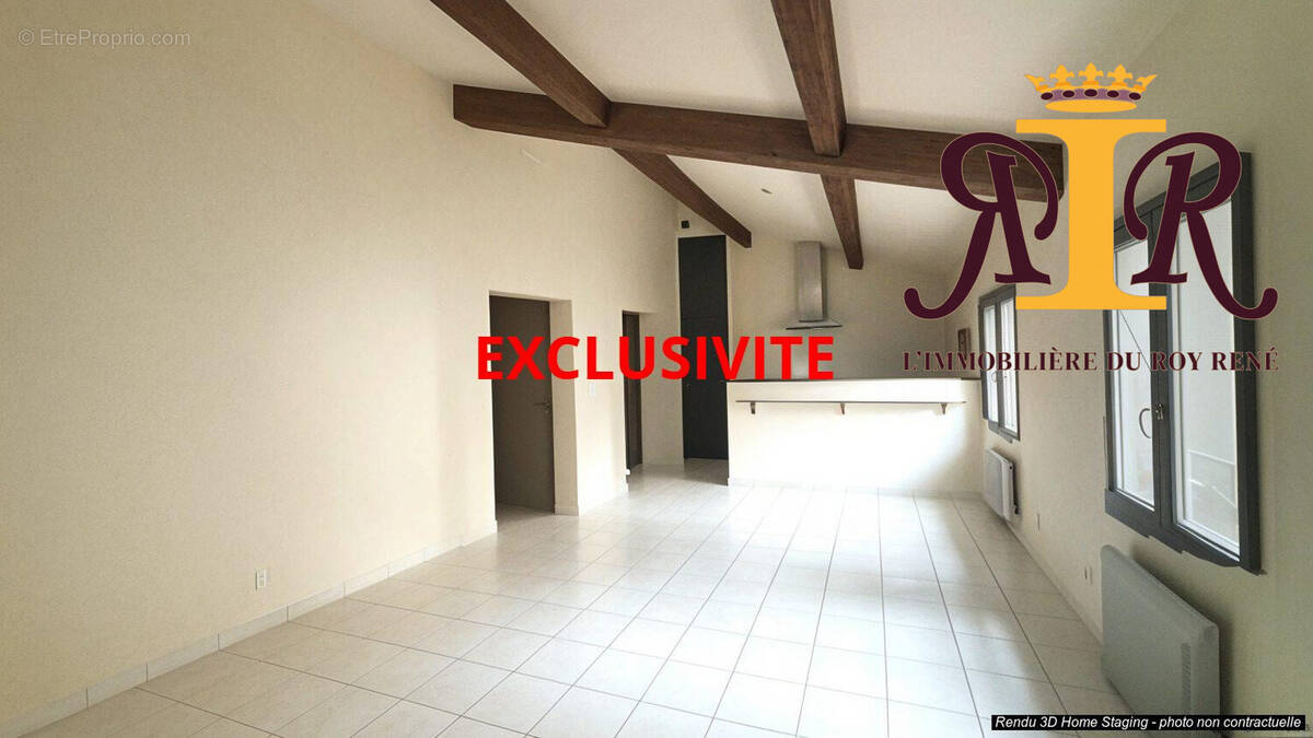 Pièce de vie - Appartement à PERTUIS