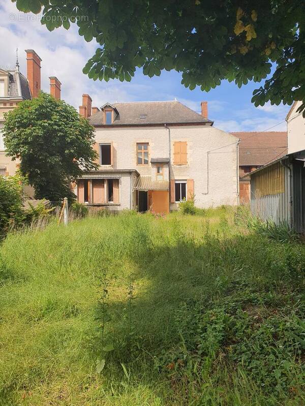 Photo 1 - Maison à VARENNES-SUR-ALLIER
