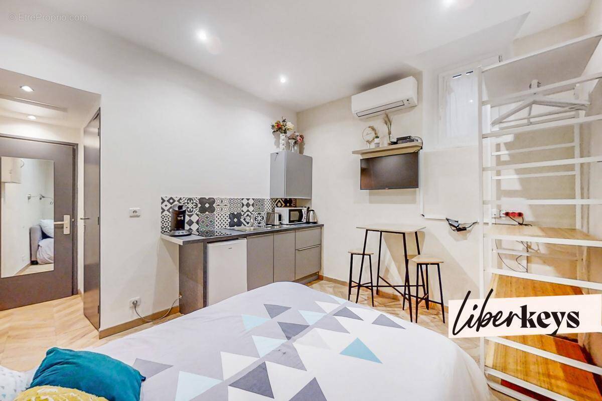 Appartement à MARSEILLE-2E