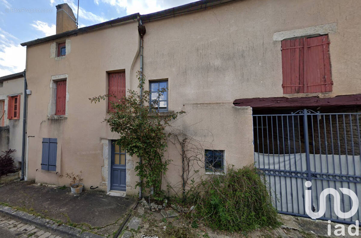 Photo 1 - Maison à NOYERS