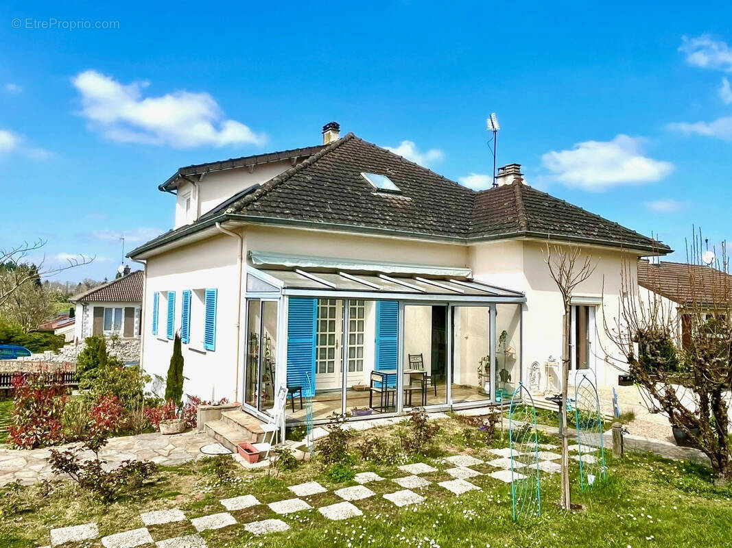 Maison à COGNAC-LA-FORET