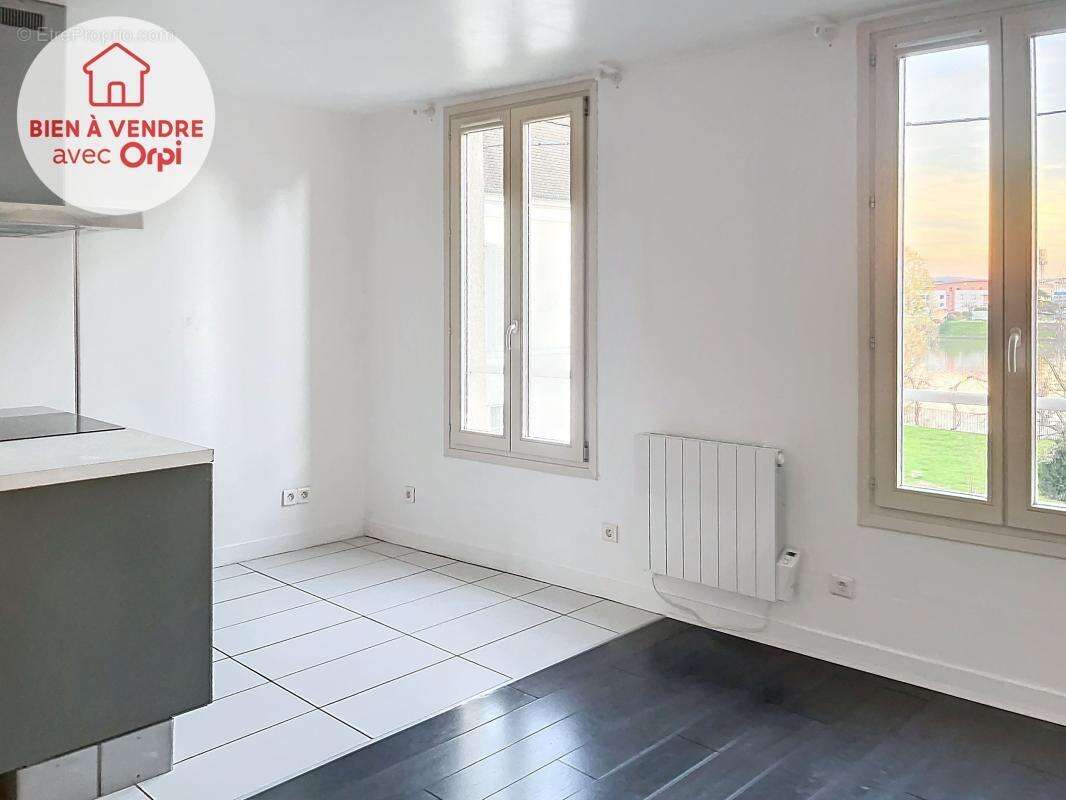 Appartement à MEULAN