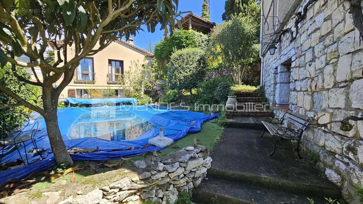 Maison à LA TURBIE