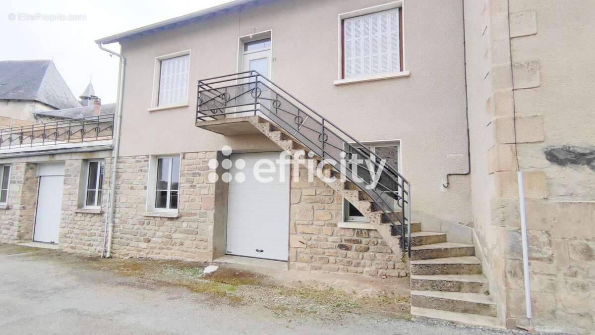 Maison à CHAMBERET