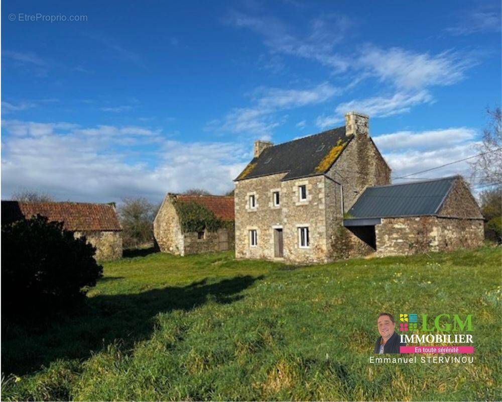 Maison à PLOUENAN