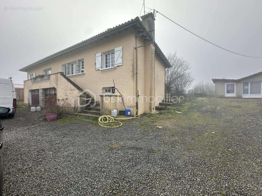 Maison à GAMARDE-LES-BAINS