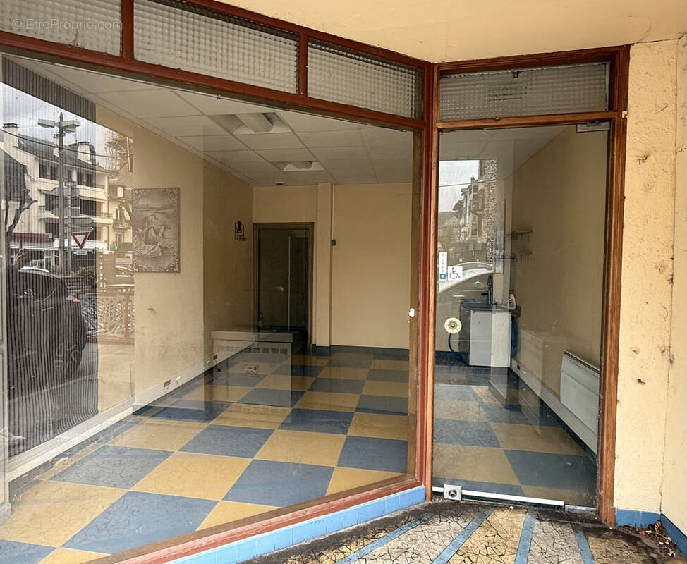 Autre à ESPALION