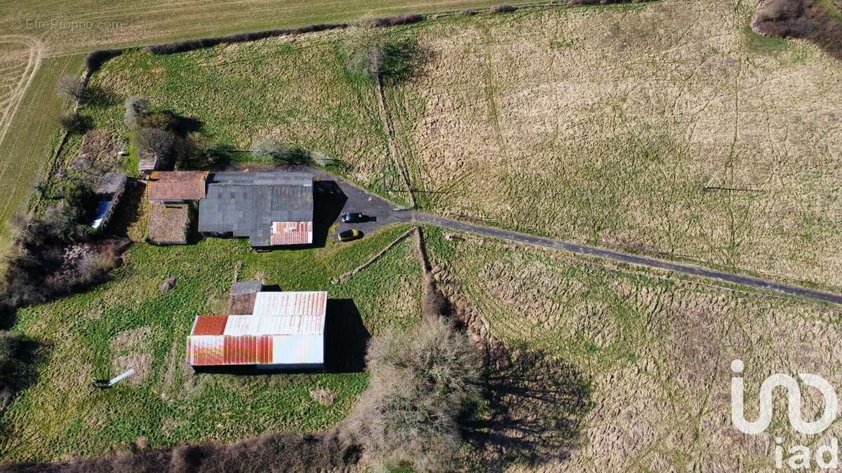 Photo 6 - Maison à FLEURE