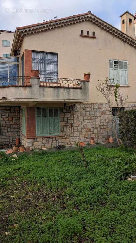 Maison à VALLAURIS