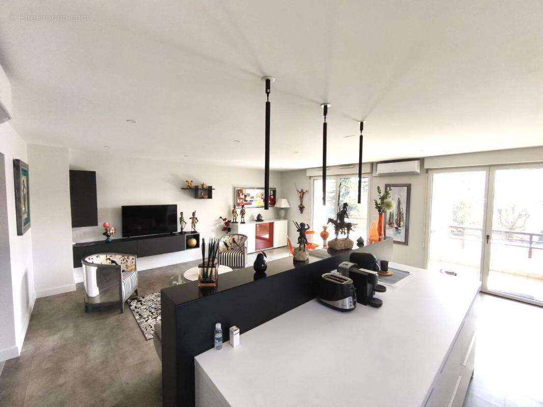 Appartement à BRIVE-LA-GAILLARDE