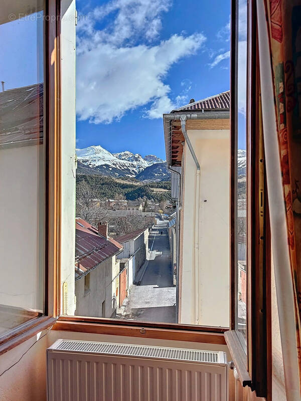 Appartement à JAUSIERS