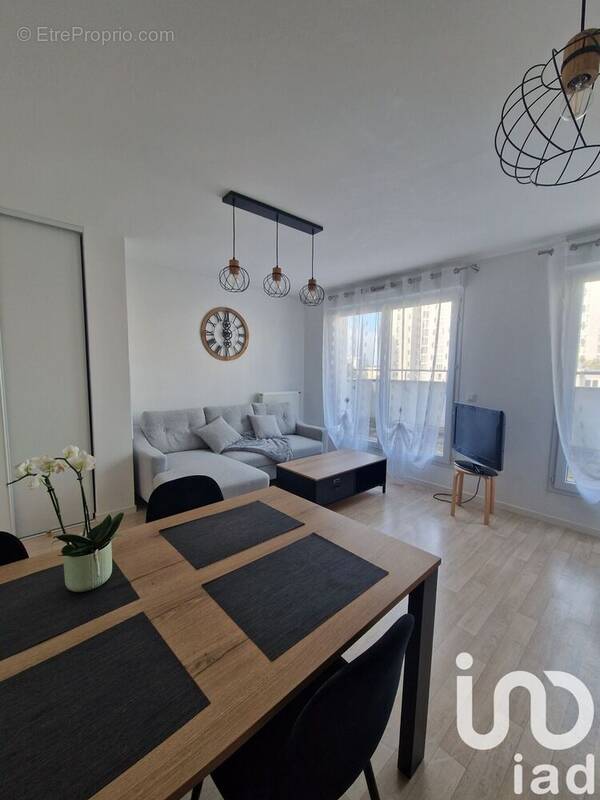 Photo 1 - Appartement à LES ULIS