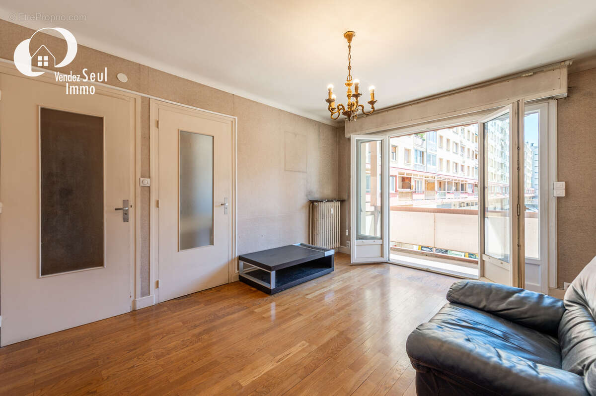 Appartement à AIX-LES-BAINS