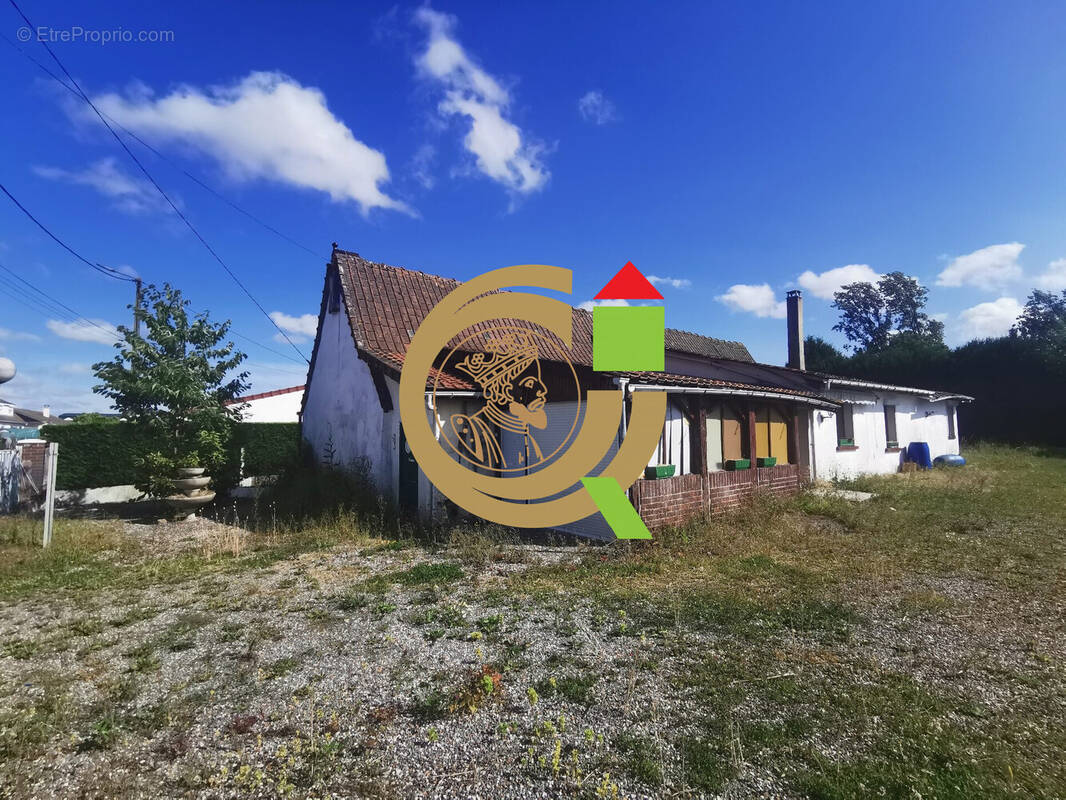 Maison à MARCONNELLE