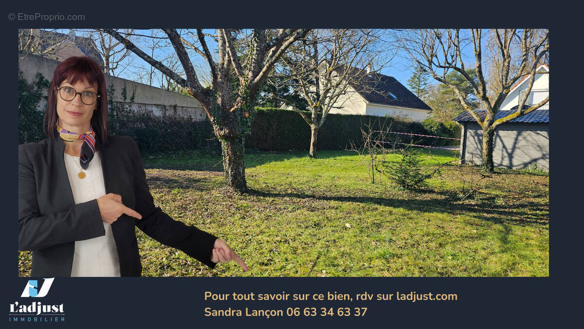 Terrain à VULAINES-SUR-SEINE