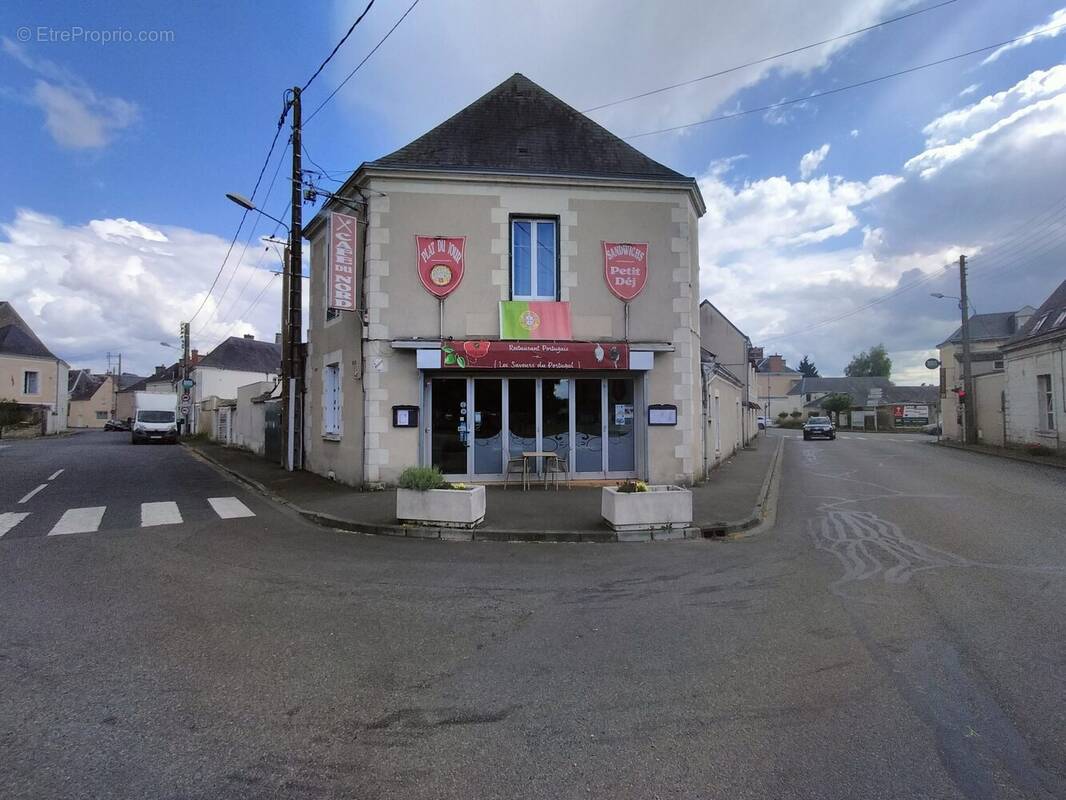 Façade principale - Autre à LE LUDE