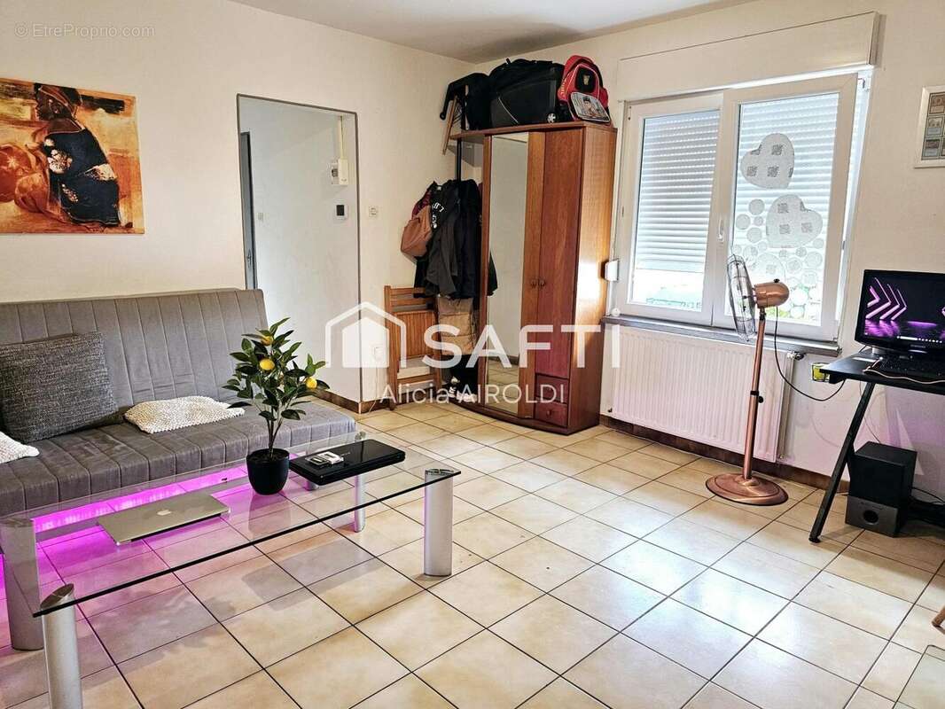 Photo 3 - Appartement à AUDUN-LE-TICHE