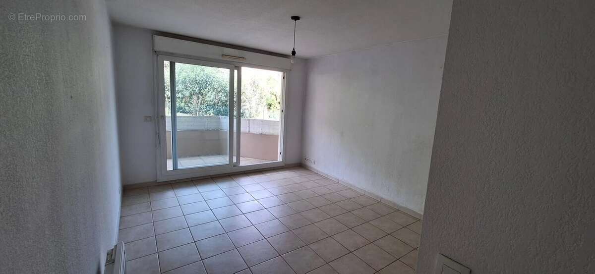 Appartement à MANDELIEU-LA-NAPOULE