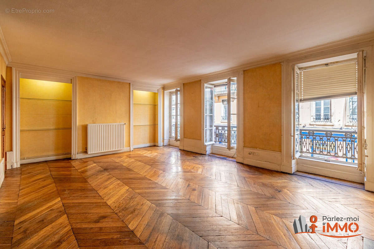 Appartement à LYON-2E