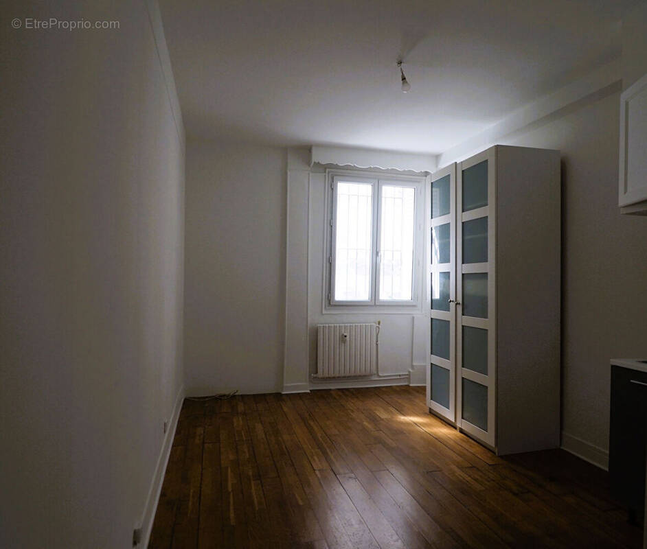 Appartement à PARIS-19E