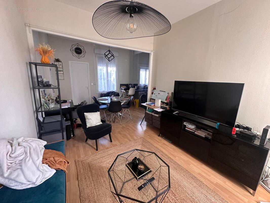 Photo 1 - Appartement à BORDEAUX