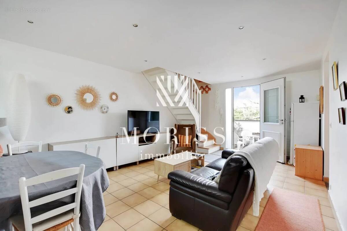 Appartement à RUEIL-MALMAISON