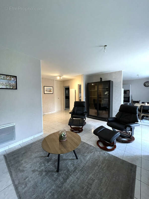 Appartement à ECHIROLLES