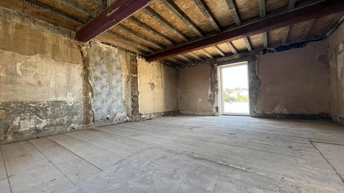 Photo 1 - Appartement à LENTILLY