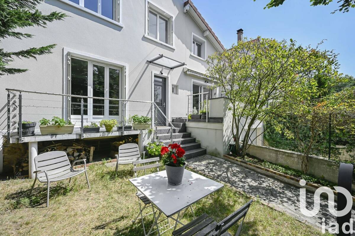 Photo 1 - Maison à COLOMBES