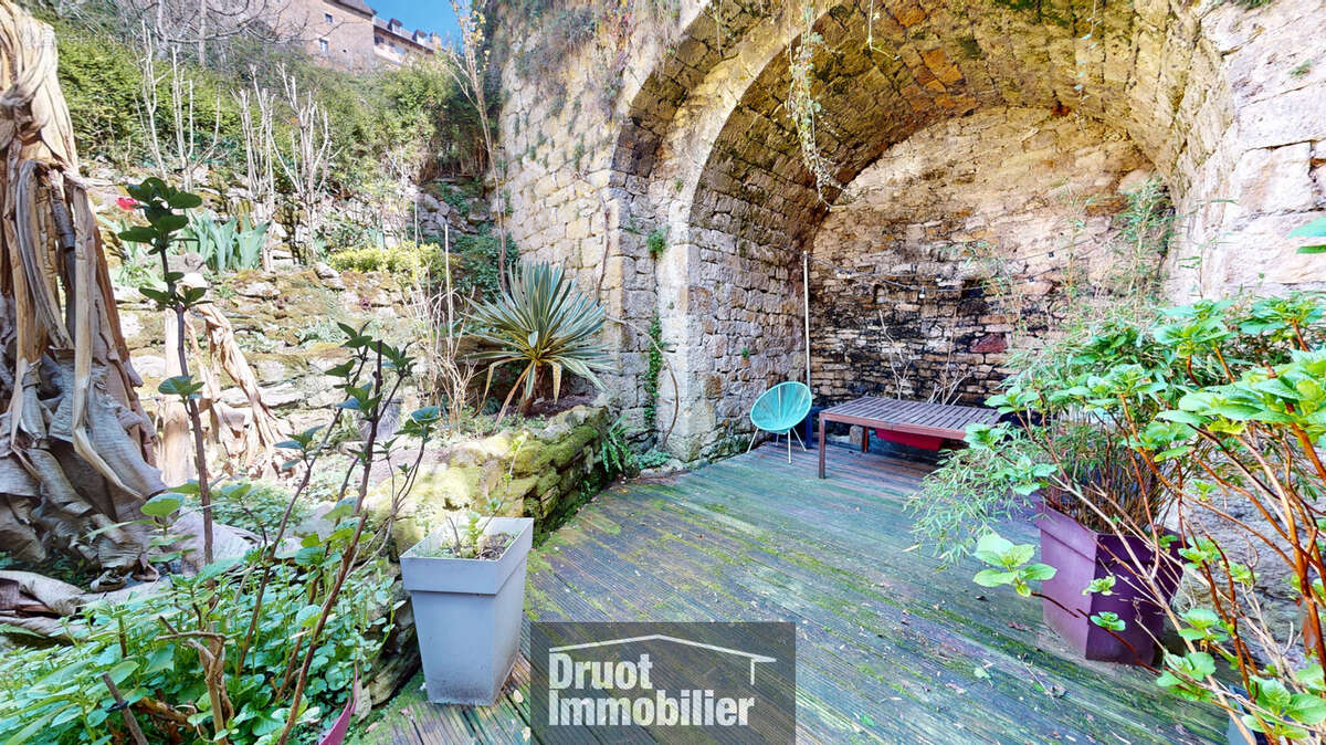 Maison à SALLES-LA-SOURCE