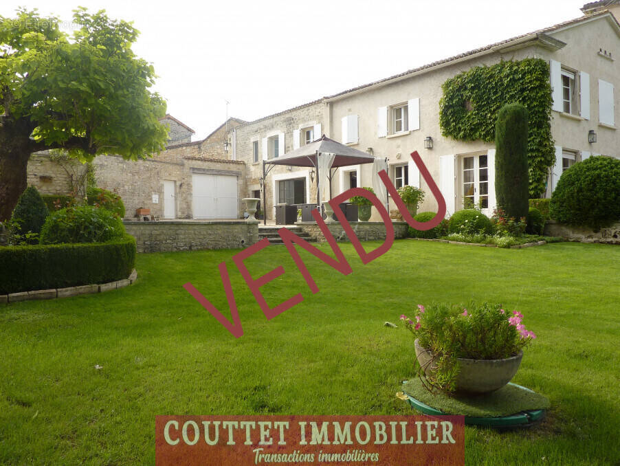 Maison à ANGOULEME