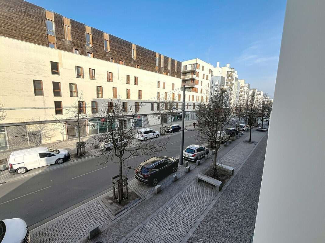 Appartement à LYON-9E