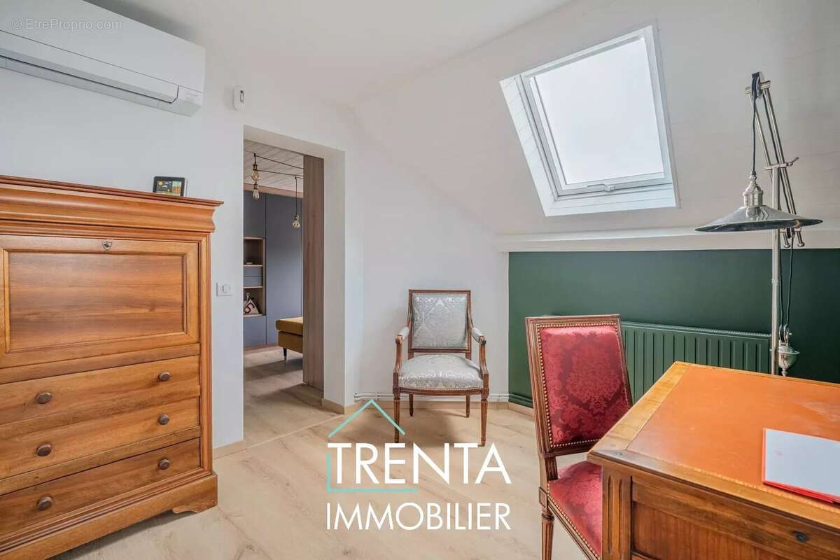 Maison à COUBLEVIE
