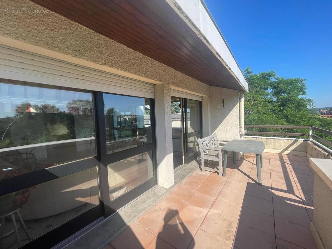 Photo 1 - Appartement à VILLENEUVE-SUR-LOT