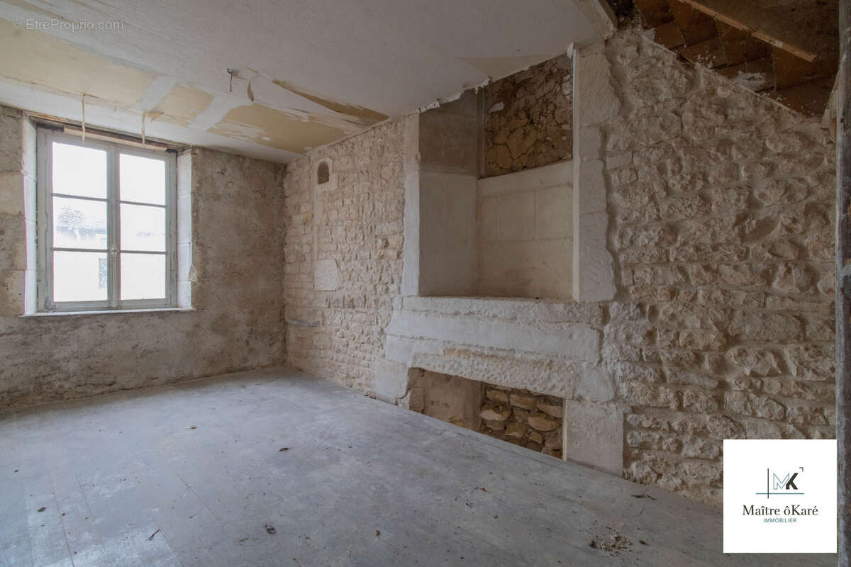 Maison à MAXEY-SUR-VAISE