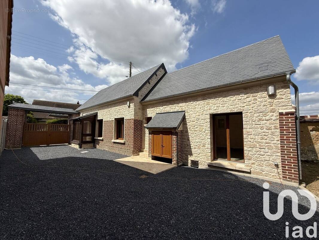 Photo 1 - Maison à BEAUVAIS