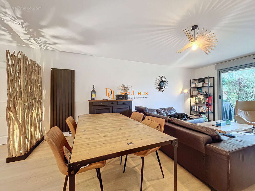 Appartement à TASSIN-LA-DEMI-LUNE
