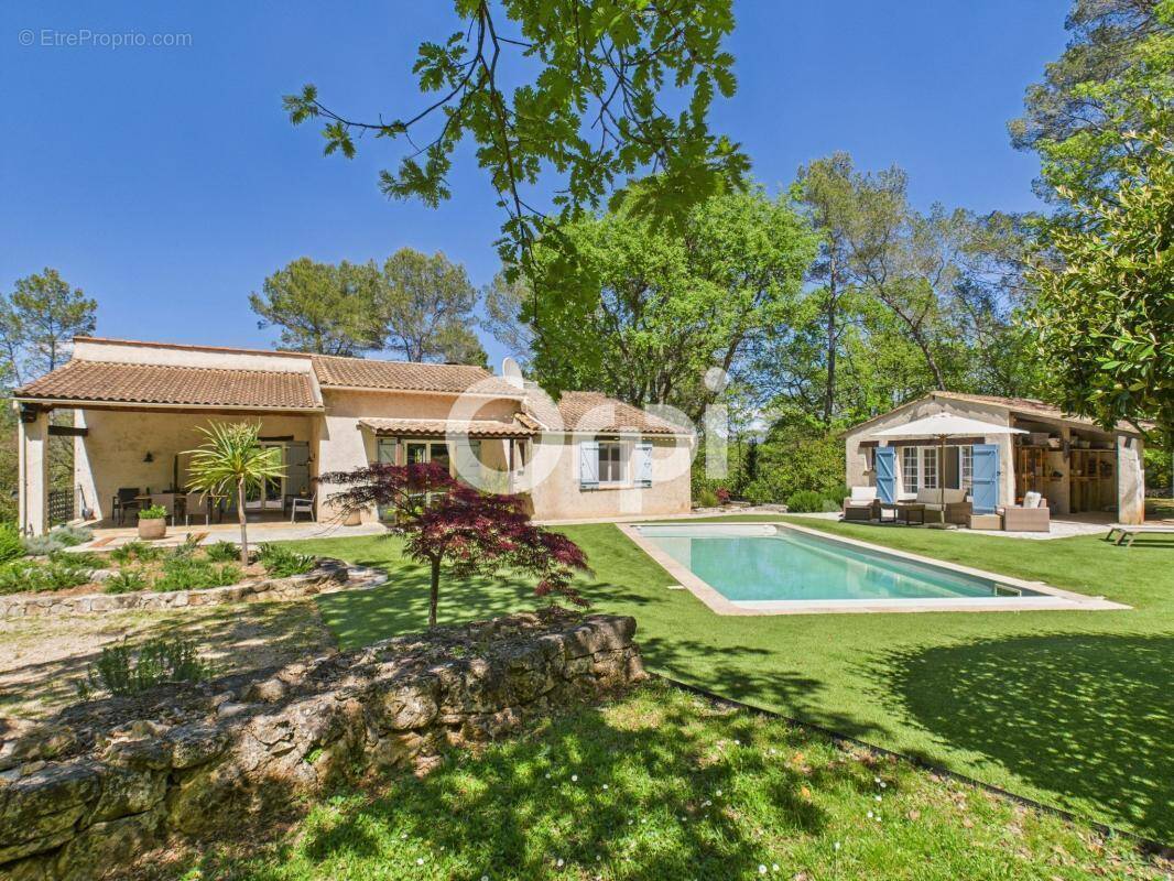 Maison à FAYENCE