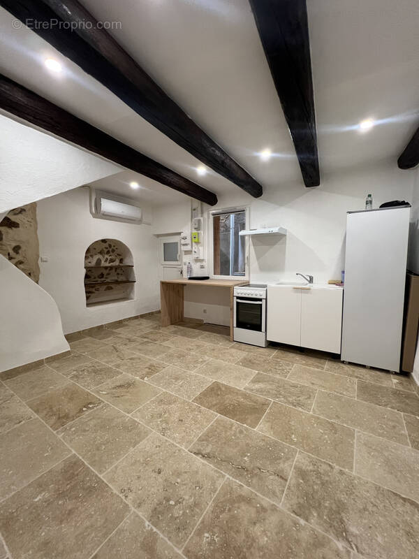 Maison à CREISSAN
