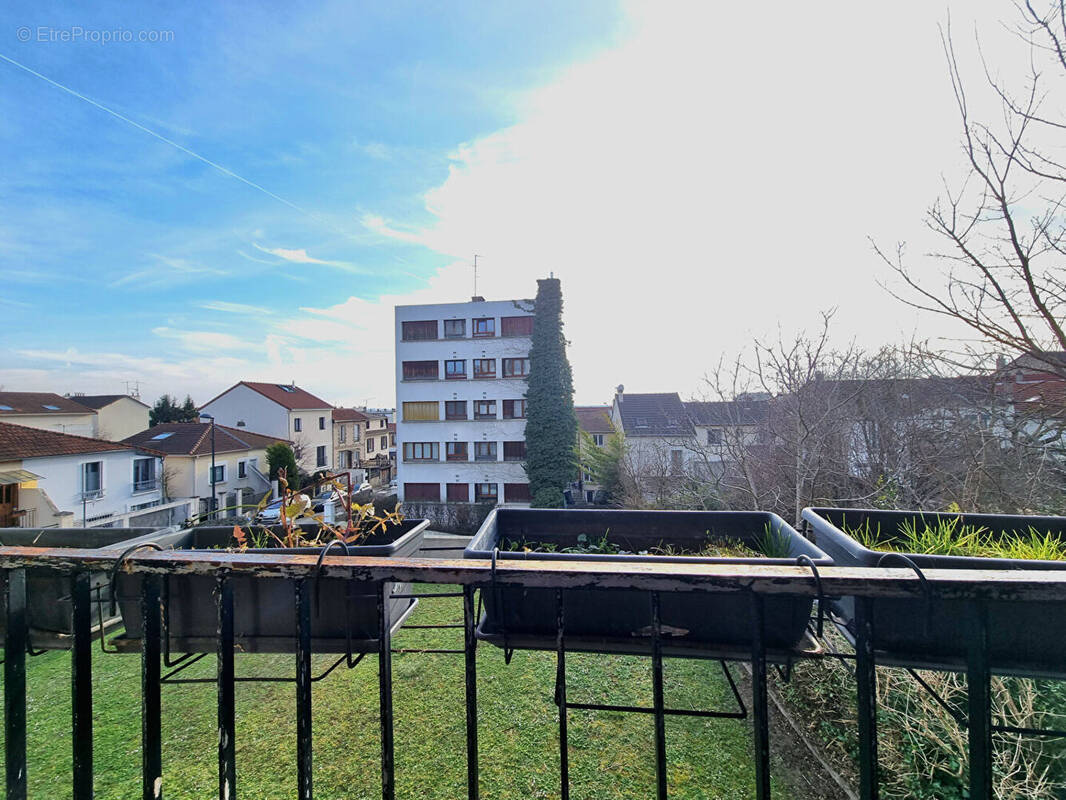 Appartement à FONTENAY-SOUS-BOIS